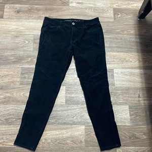 Black Velvet American Eagle Skinny Jeans/ Size 10